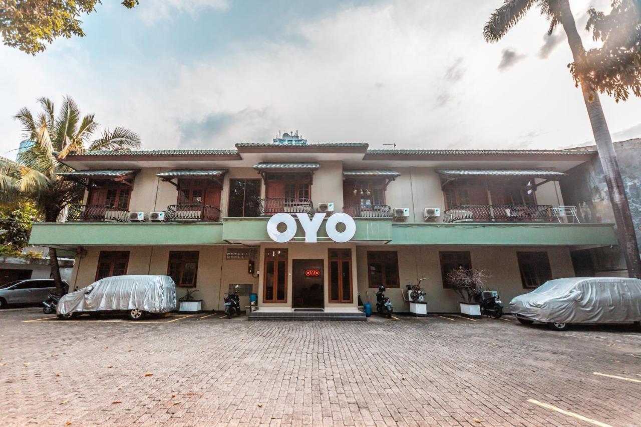 ג'קרטה Oyo 1990 Kost Kuningan Executive Boading House Setiabudi מראה חיצוני תמונה