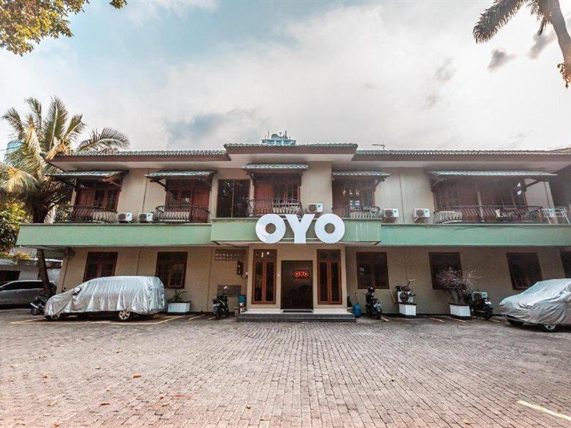ג'קרטה Oyo 1990 Kost Kuningan Executive Boading House Setiabudi מראה חיצוני תמונה