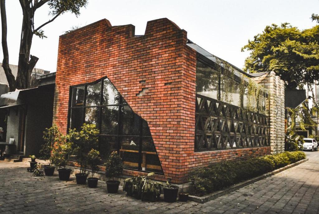 ג'קרטה Oyo 1990 Kost Kuningan Executive Boading House Setiabudi מראה חיצוני תמונה